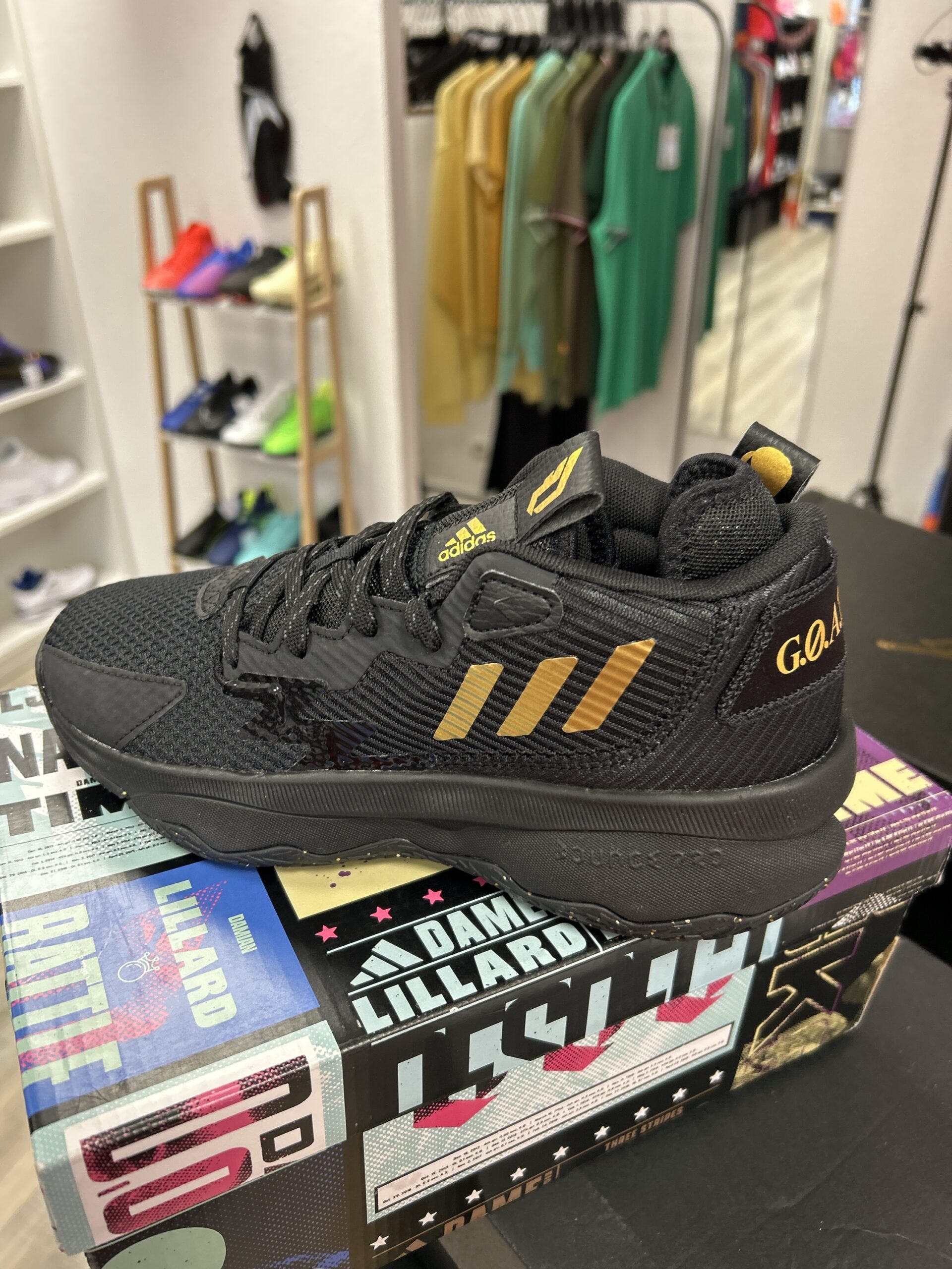 Dame 8 pointure 38 2/3