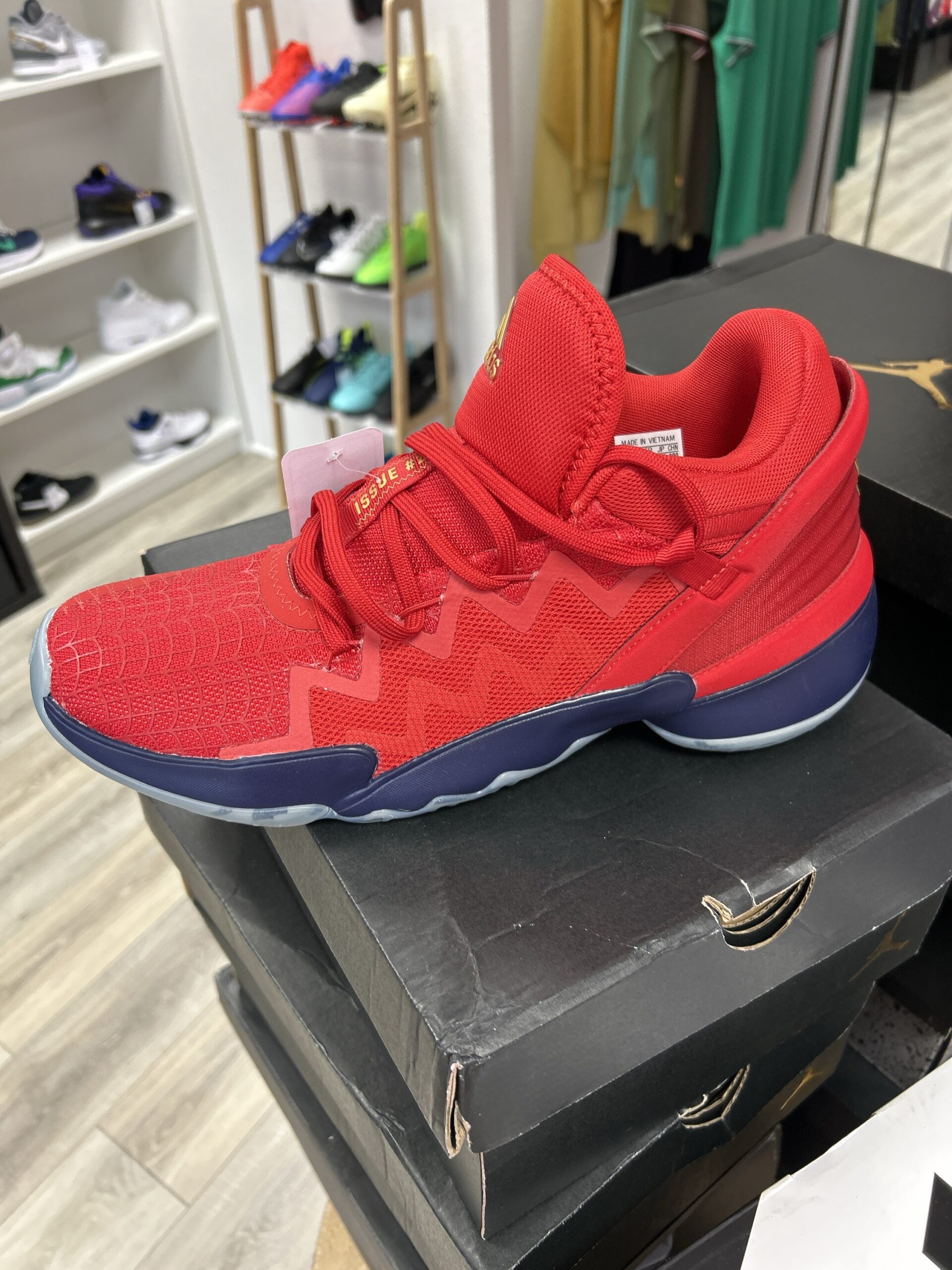 D.O.N issue 2 Pointure 45 1/3